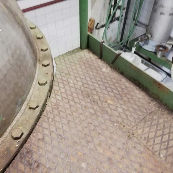 Rekonstrukce nátěru destilačních kotlů